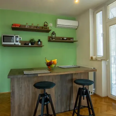 Apartment Paradise Square Skopje