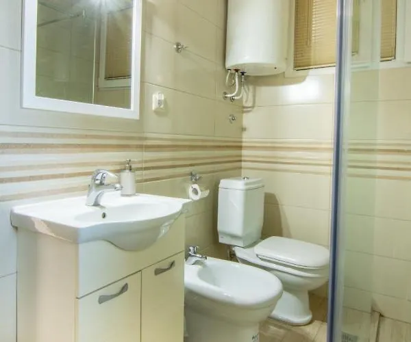 Paradise Square Apartment